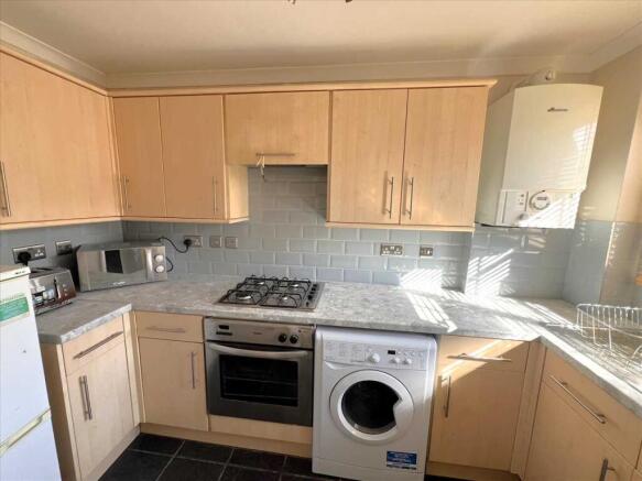 KITCHEN: