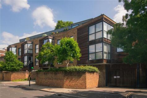 Petersham Road, Richmond, TW10