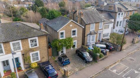 Knights Park, Kingston upon Thames, KT1