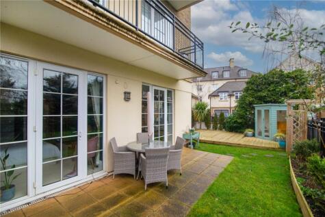 Whitcome Mews, Richmond, TW9