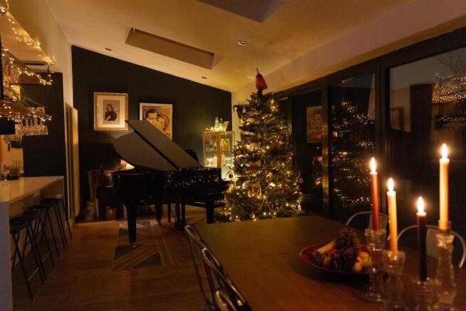 Living-Room Christmas