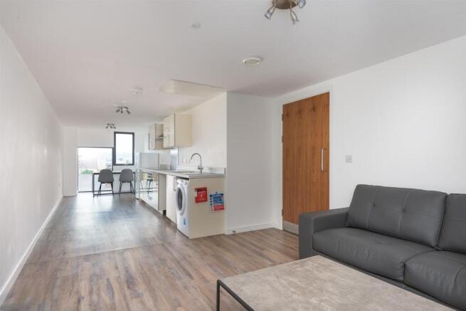 untitled (3 of 8).jpg