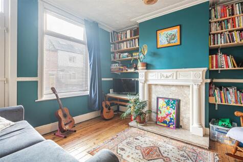 Exley Avenue, Lower Walkley, S6