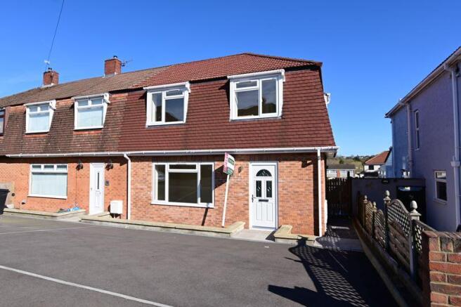 3 Bedroom Homes Houses For Sale In Whitchurch Bristol