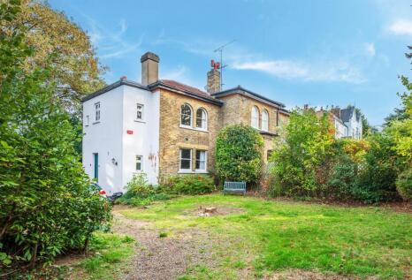 Mays Hill Road, Shortlands, Bromley, BR2