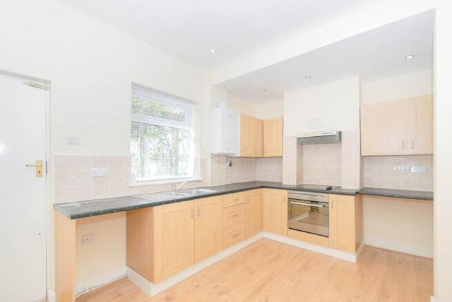 Kitchen / Dining Roo