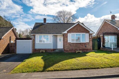 Old Farm Drive, Southampton, Hampshire, SO18