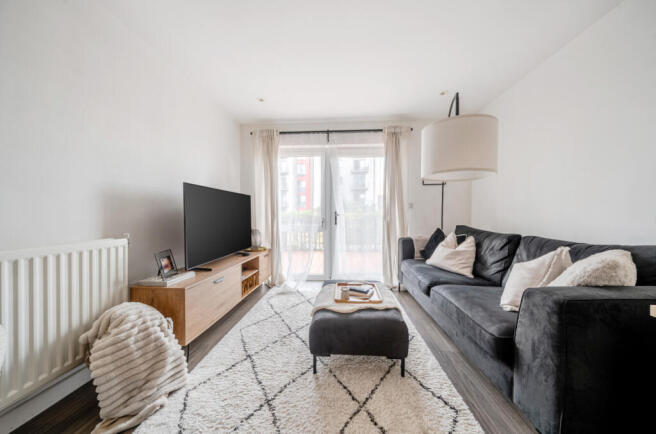 1330640-28-688ccb...