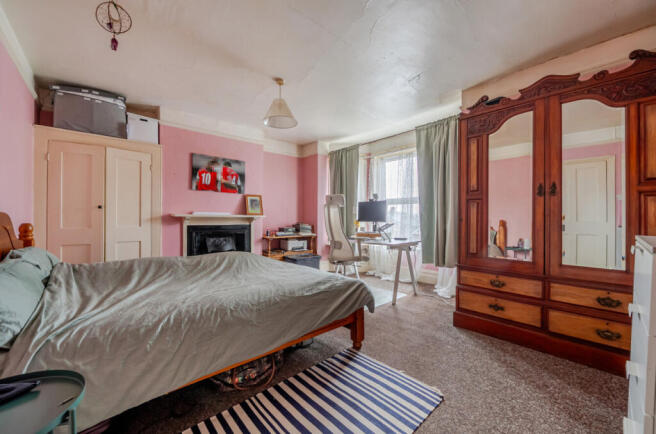 1374587-8-6904e08...