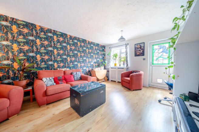 1383569-43-691dcc...