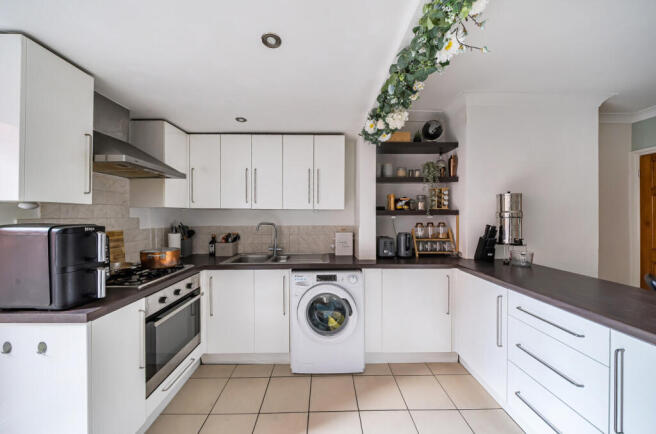 1373105-21-6900e0...