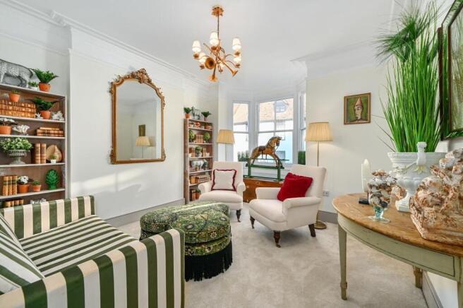 3 the high street tn34 (1).jpg