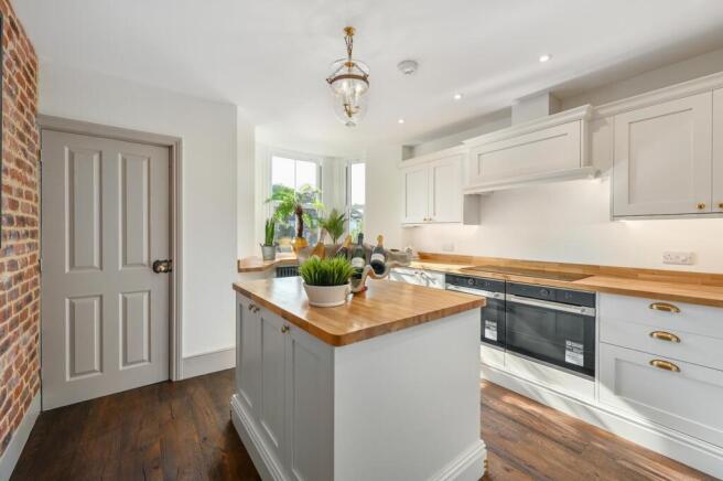 3 the high street tn34 (8).jpg