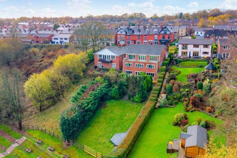 Dene Bank, Bolton, BL2