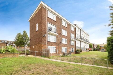 Victor Walk, Hornchurch