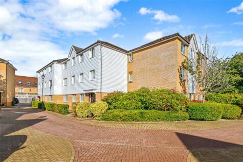 Paddock Close, Edenbridge, Kent, TN8