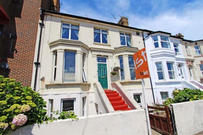 1 Bedroom Flat To Rent In Eastern Esplanade Southend On Sea