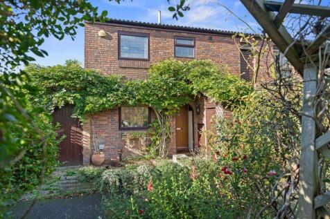 Wimborne Close, Worcester Park