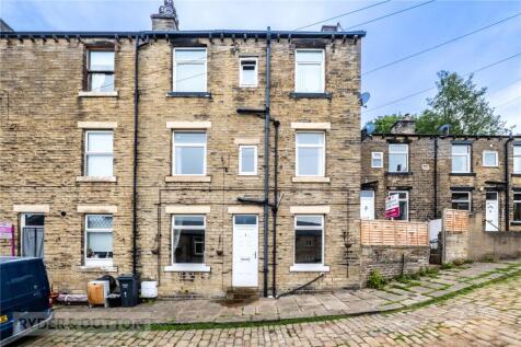 Albany Street, Halifax, West Yorkshire, HX3