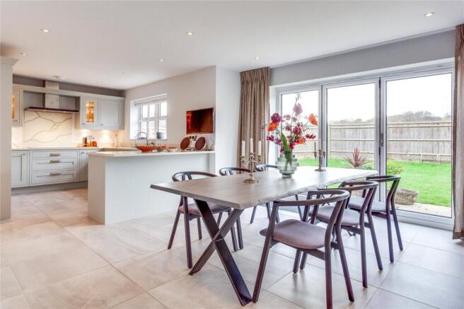 Kitchen/Dining Area