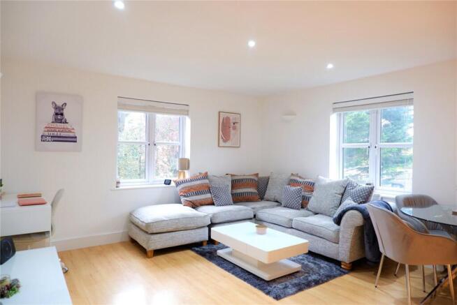 Living/Dining Room