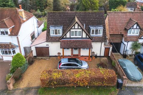 Sandhills, Knowl Hill, Berkshire, RG10