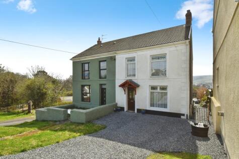 Brynbrain Road, Cwmllynfell, Swansea, Carmarthenshire, SA9