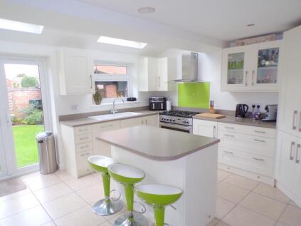 Hazelton Close, Bournemouth