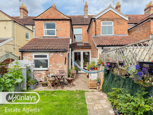 3 Bedroom Terraced for Sale