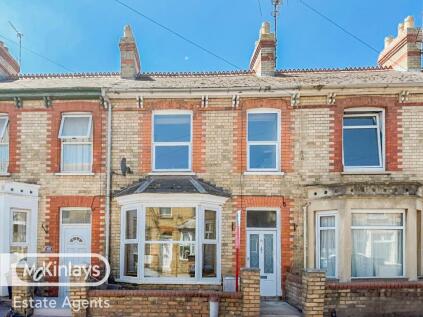 3 bedroom terraced house in Winchester Street