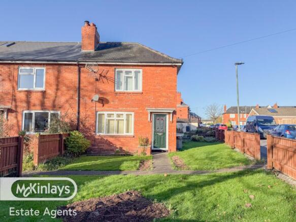 A fantastic 2 bedroom renovation opportunity in W