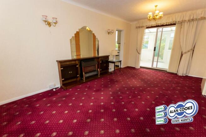THROUGH LOUNGE