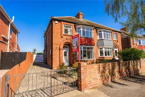 Gloucester Avenue, Grimsby, Lincolnshire, DN34