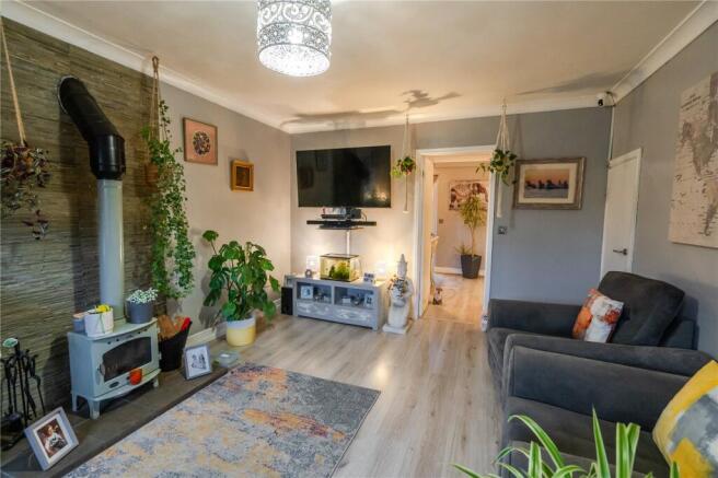 Living Room (2)