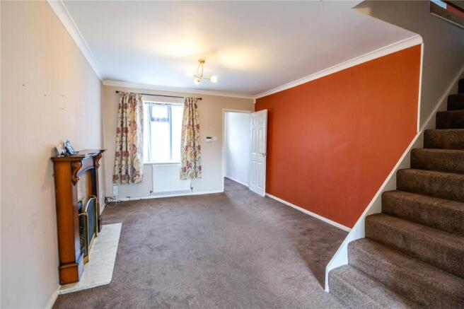 Living Room (2)