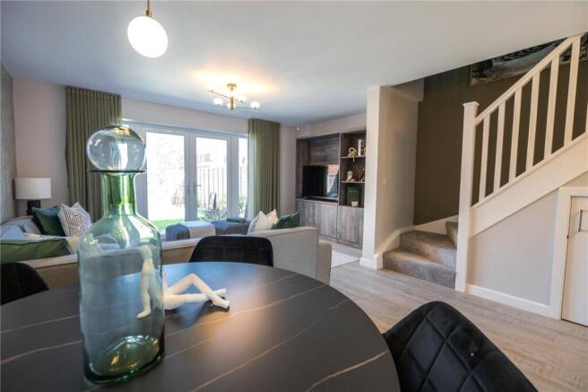 Living/Dining (2)