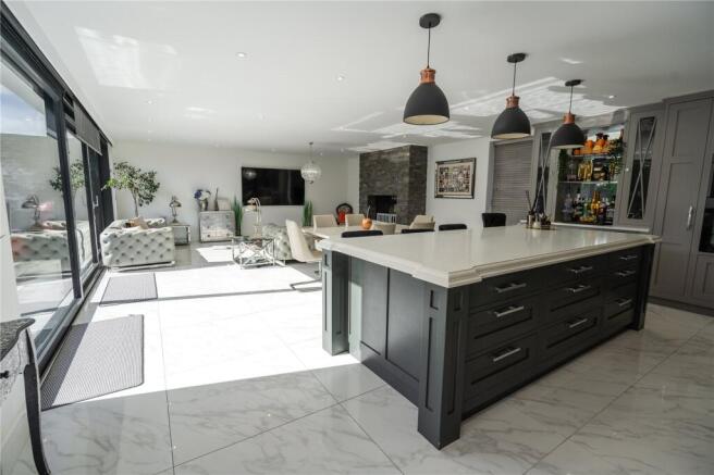 Kitchen/Family Room