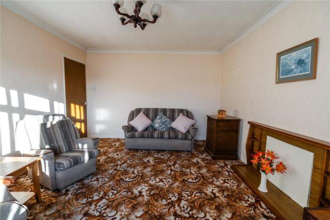 Living Room (2)