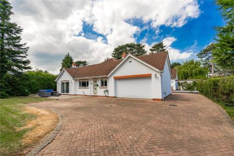 Humberston Avenue, Humberston, Grimsby, Lincolnshire, DN36