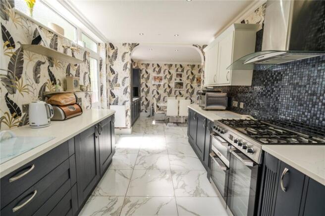 Kitchen (2)