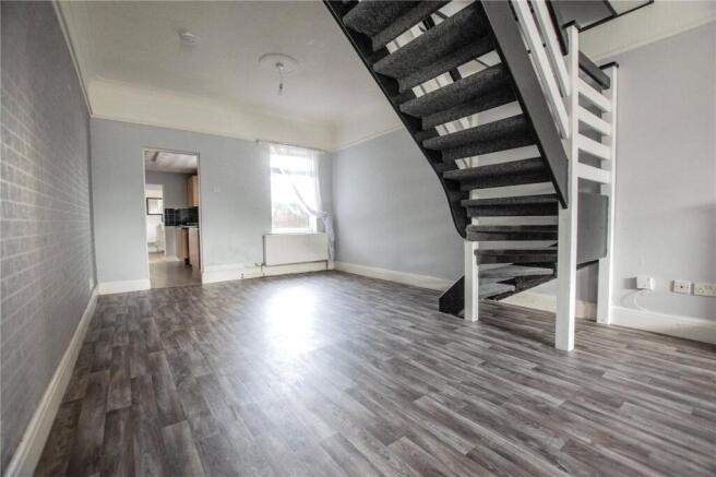 Living/Dining Room 2