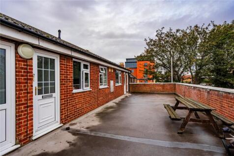 Wellowgate, Grimsby, Lincolnshire, DN32