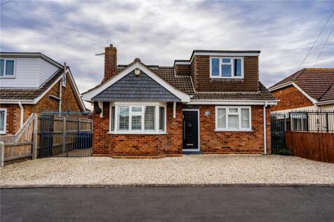Derwent Drive, Humberston, Grimsby, Lincolnshire, DN36