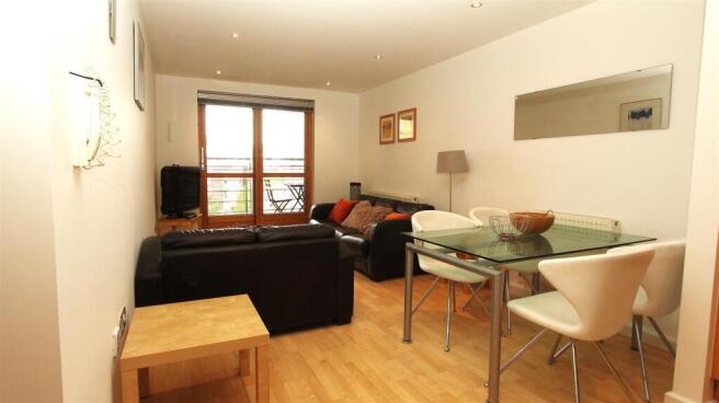Living Room.JPG