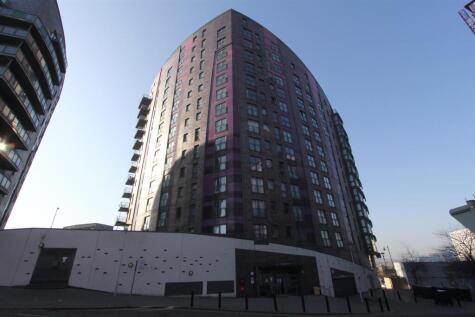 Echo Central One, Cross Green Lane