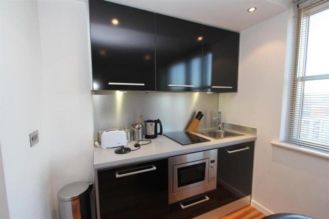 Kitchen.JPG