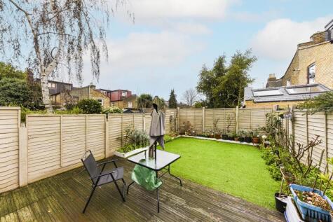 Francis Road, Leyton, E10