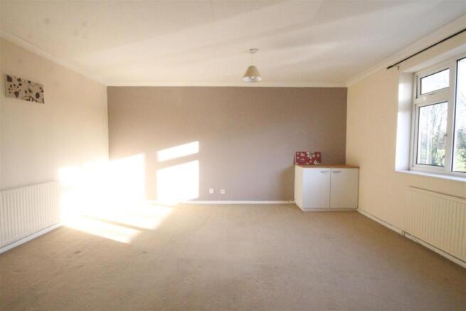 Bedroom.JPG