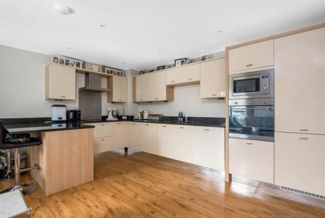 KITCHEN AREA