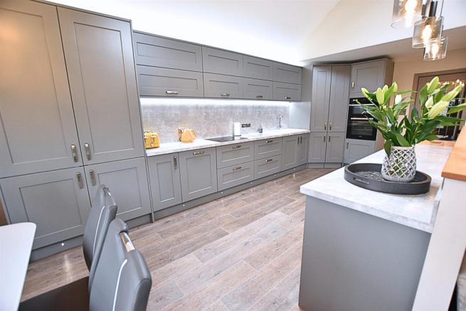 LIVING KITCHEN DINER DAY ROOM